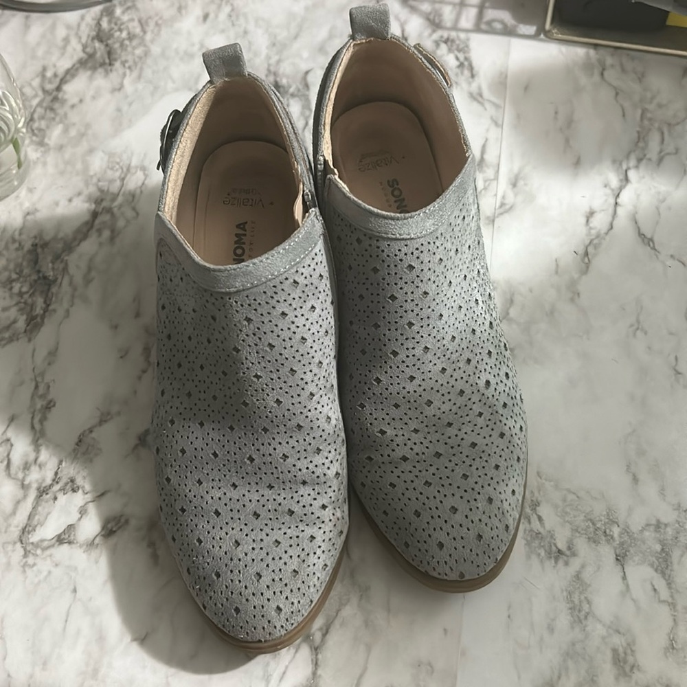Sonoma Ankle Bootie - Women’s 8